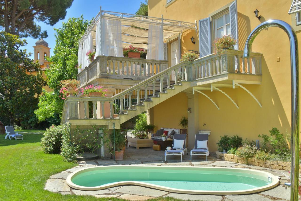 Lari Villa Carlotta Con Piscina מראה חיצוני תמונה